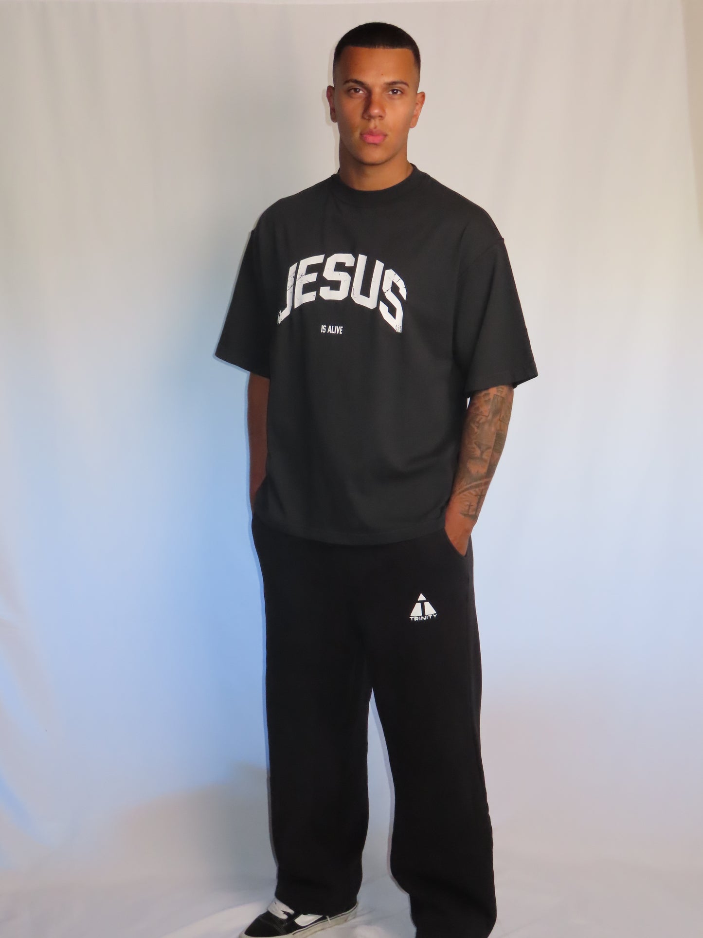TRINITY OVERSIZE JOGGER SCHWARZ